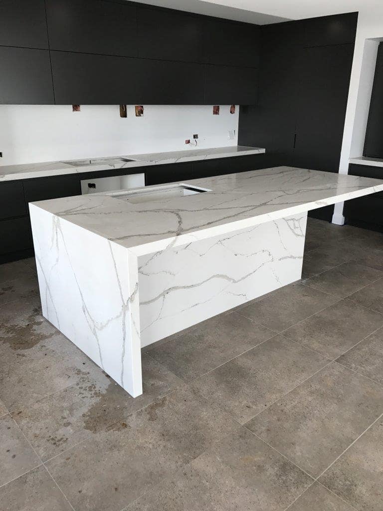Kitchen island stone benchtop